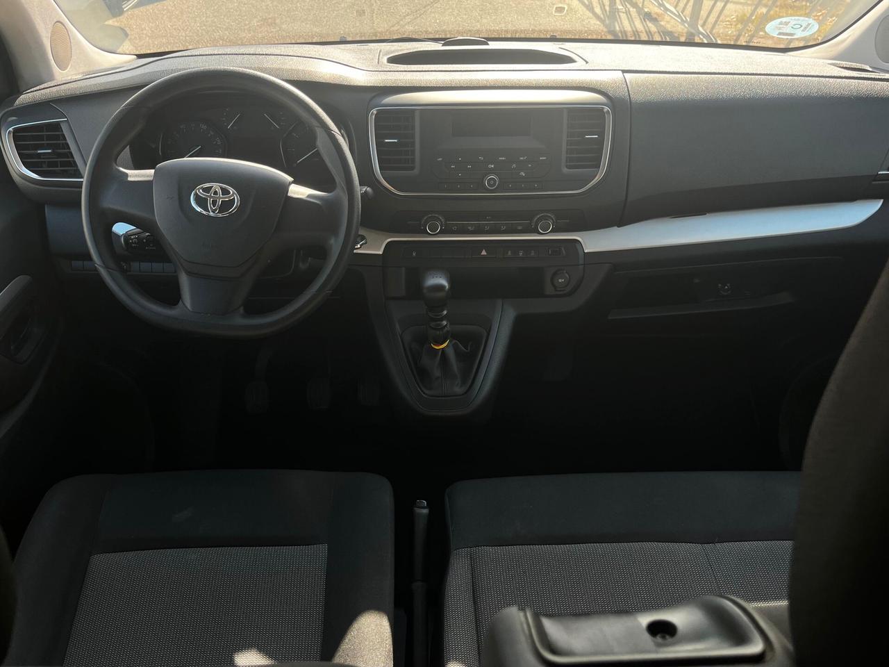 Toyota Proace Verso 1.5D L0 D Lounge
