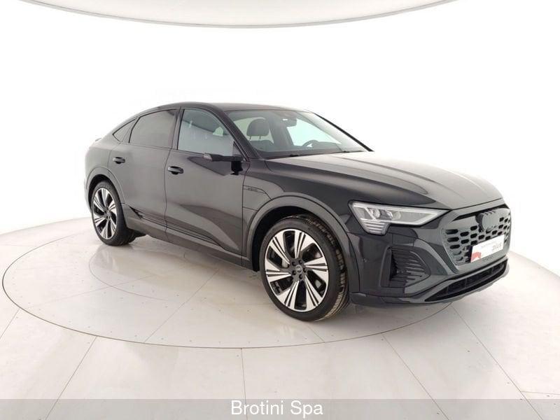 Audi Q8 e-tron SPB 55 quattro S line edition