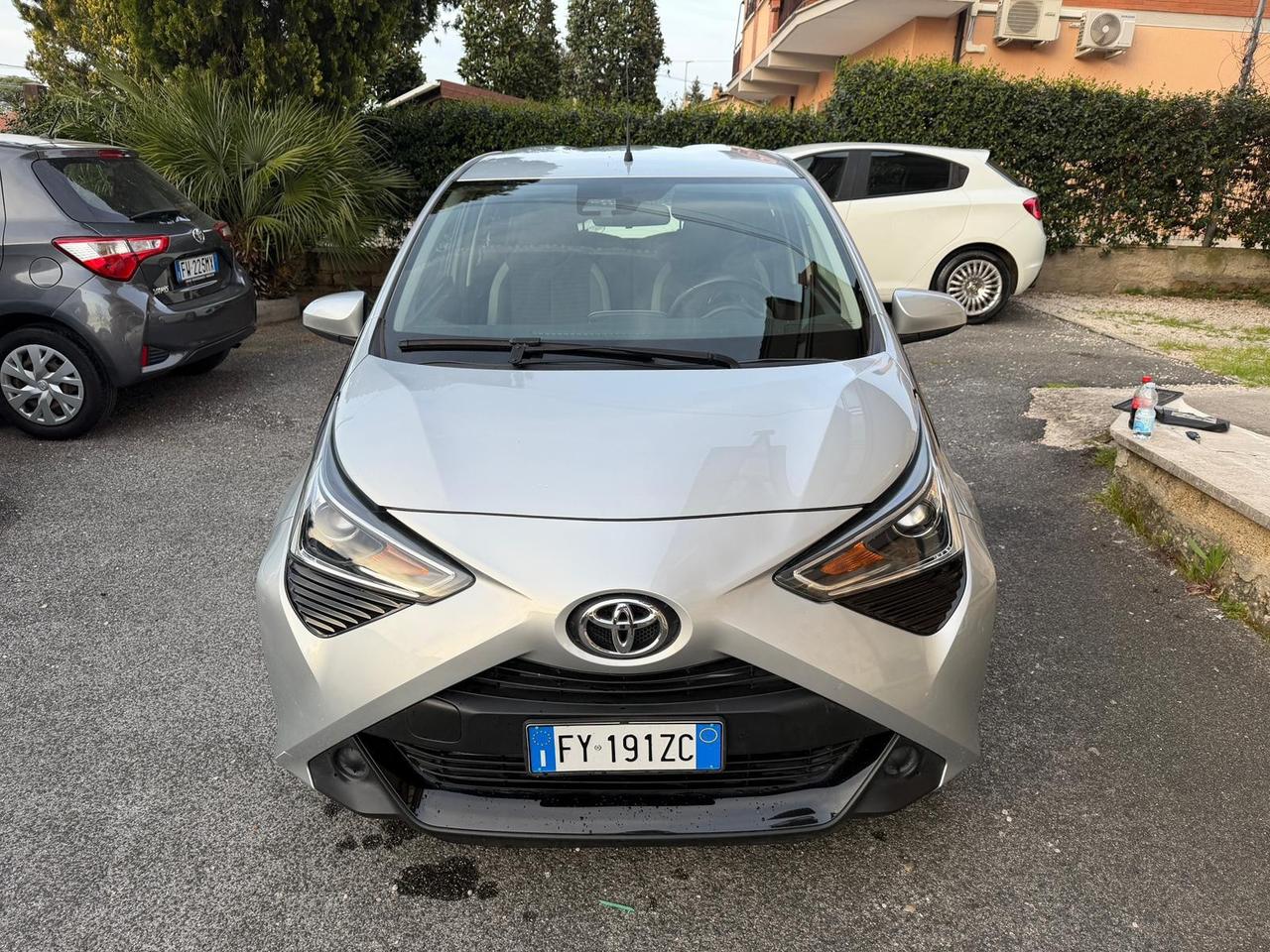 Toyota Aygo 1.0 *FULL OPTIONAL* *Cerchi in lega*