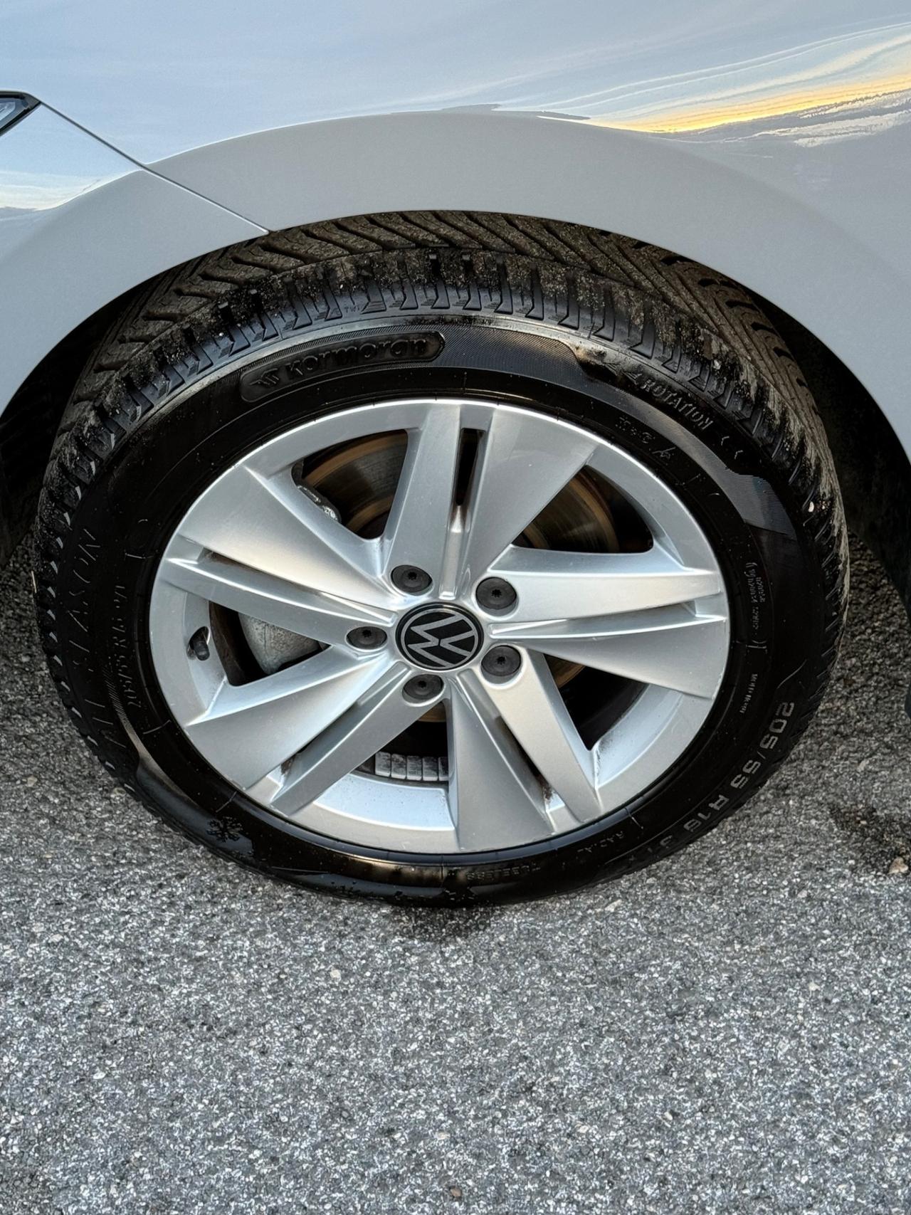 Golf 1.0 eTSI EVO- Life-unipro -garanzia-rate