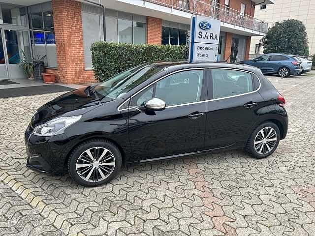 Peugeot 208 BlueHDi 100 5 porte Allure