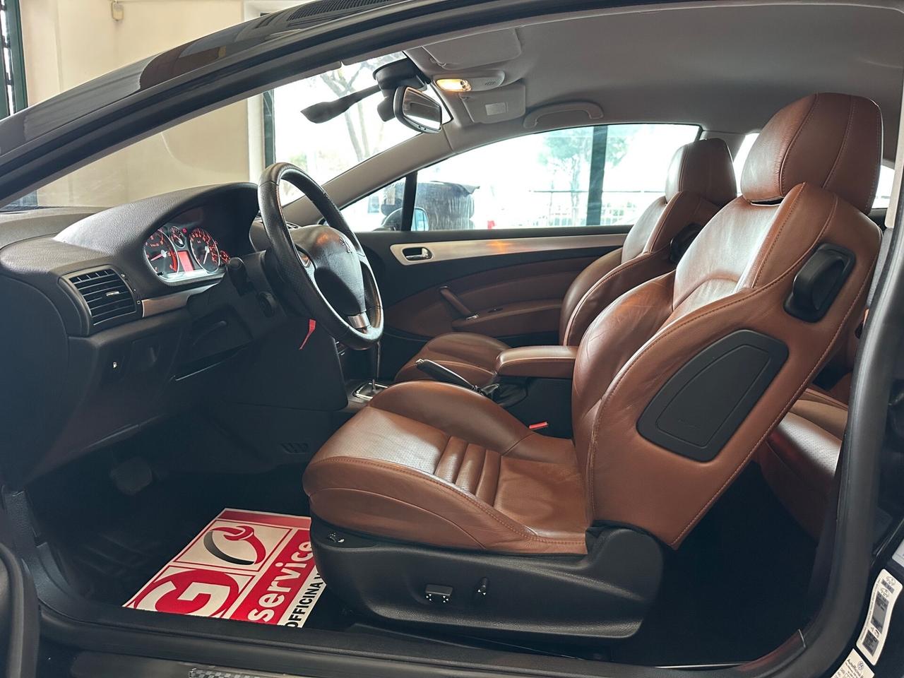 Peugeot 407 Coupé 2.7 V6 HDi Féline