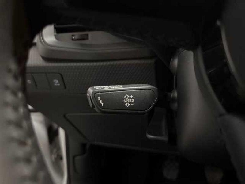 Audi A1 II 2019 Citycarver 25 1.0 tfsi Admired 95cv