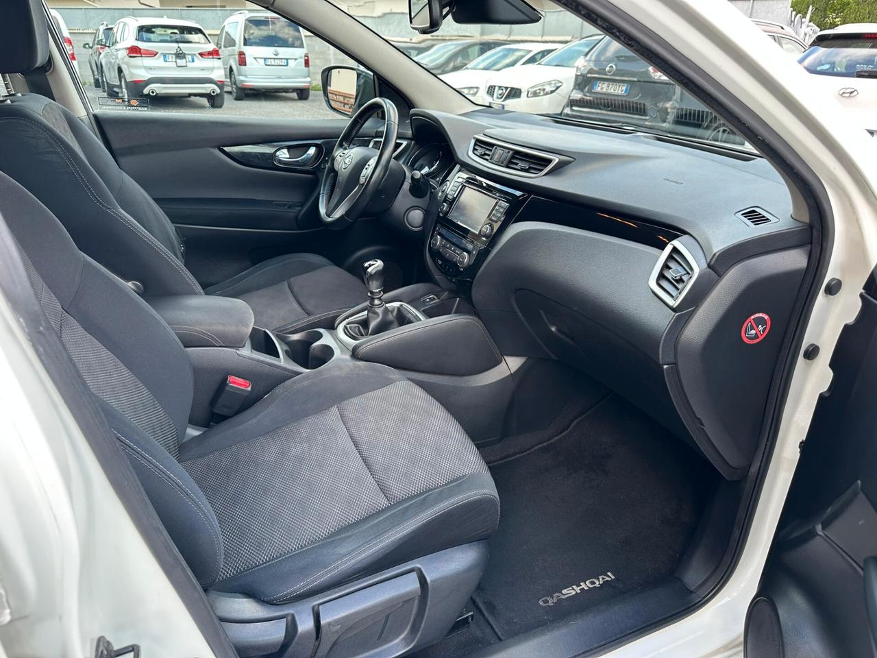 Nissan Qashqai 1.5 dCi 360