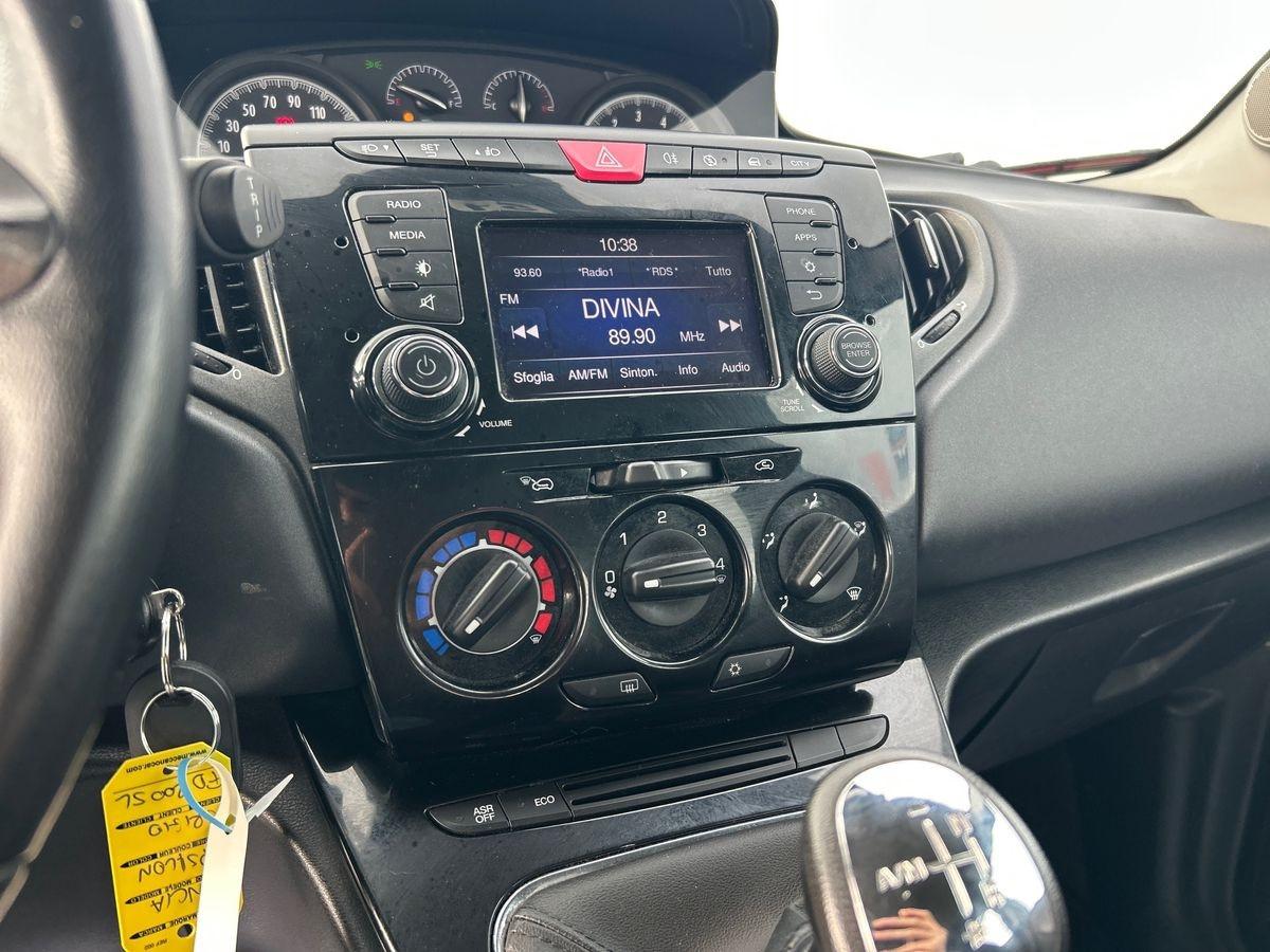 LANCIA Ypsilon III 2015 - Ypsilon 0.9 t.air Gold s&s 85cv dfn