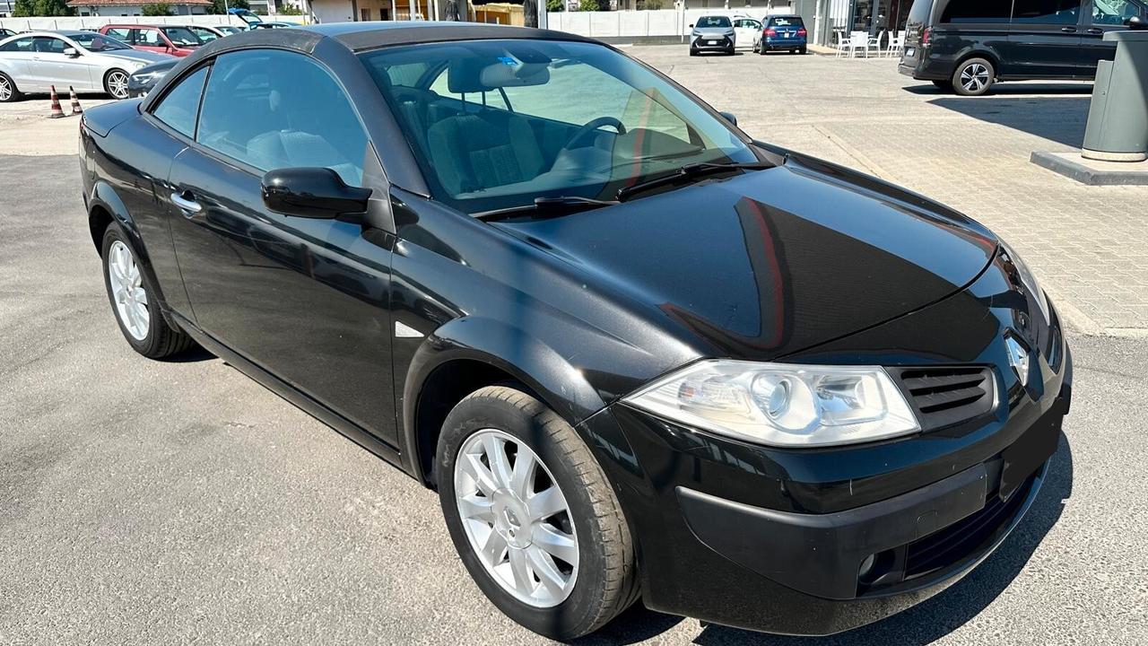 Renault Megane Mégane C-C 1.9 dCi/130CV Dynamique KM CERTIFICATI