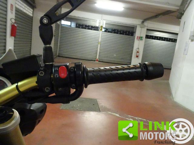 TRIUMPH Street Triple 675 Street triple 675