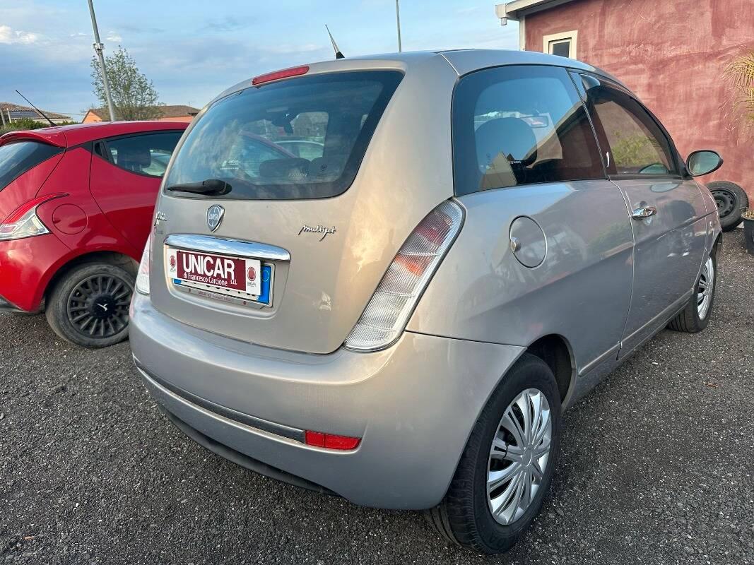 Lancia Ypsilon 1.3 mjt 16v Platino 90cv