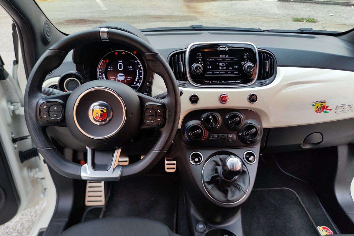 ABARTH 595 1.4 Turbo T-Jet 145 CV