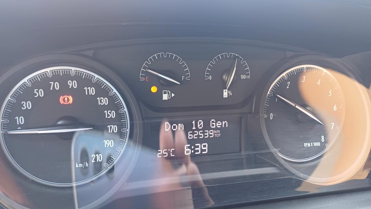 Lancia Ypsilon 1.0 FireFly 5 porte S&S Hybrid Gold