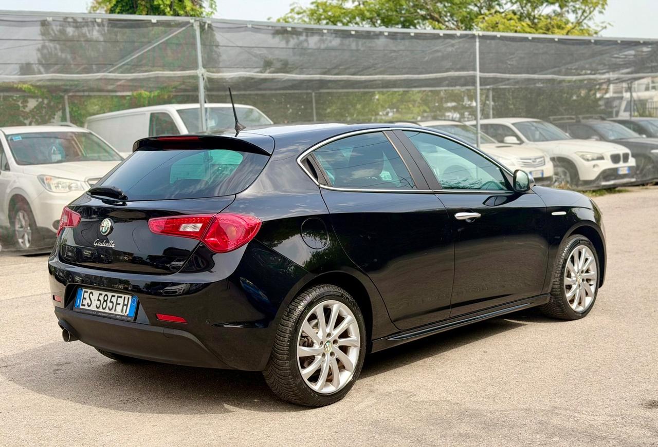 Alfa Romeo Giulietta 2013 1.6 JTDm-2 ok neopatentati