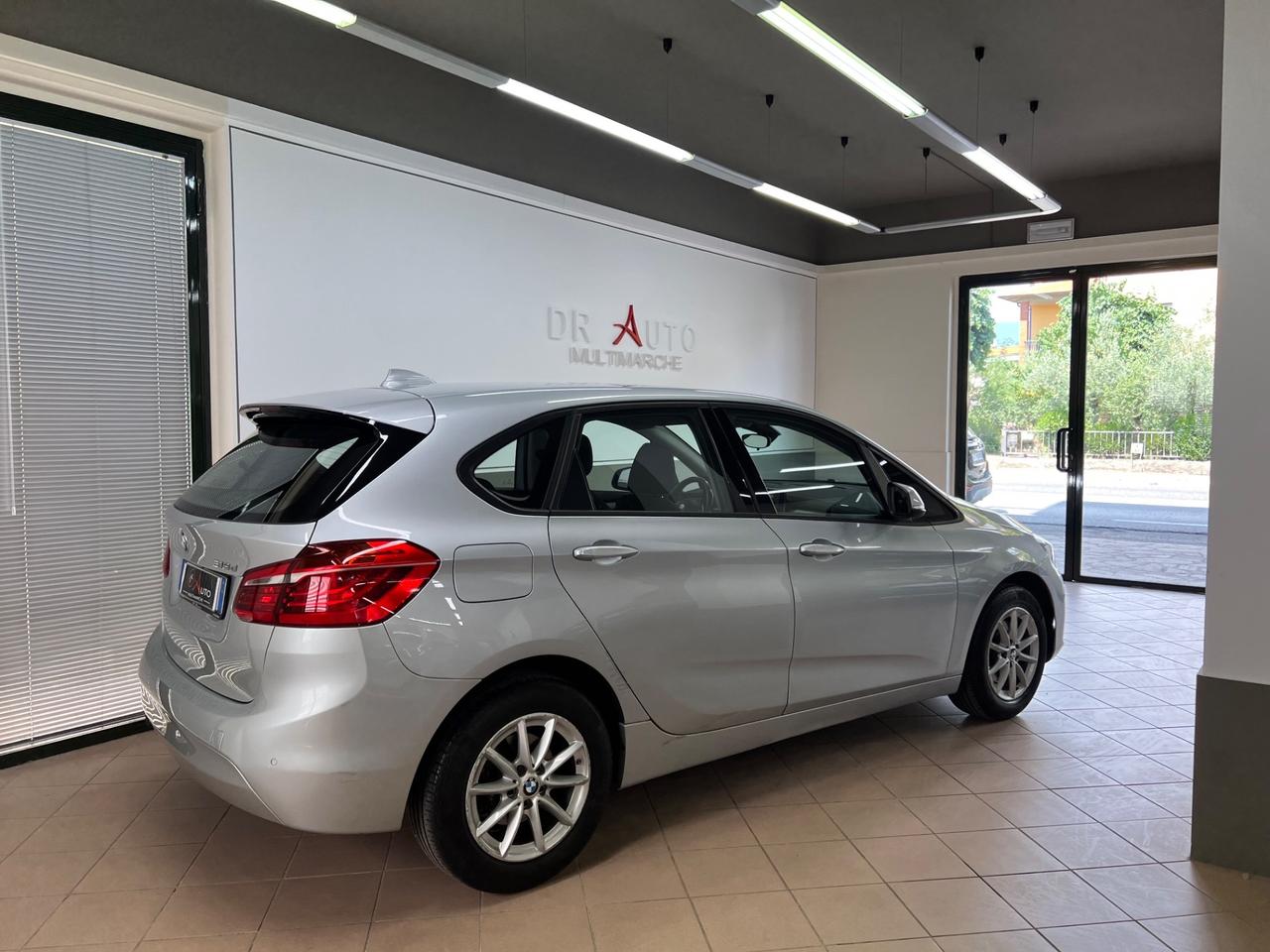 Bmw 2er Active Tourer 218d Advantage