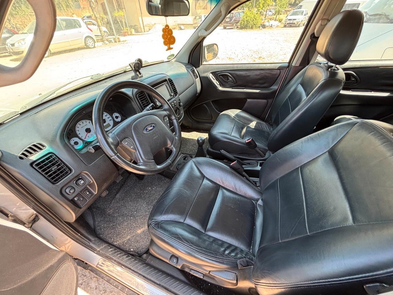 Ford Maverick XLT