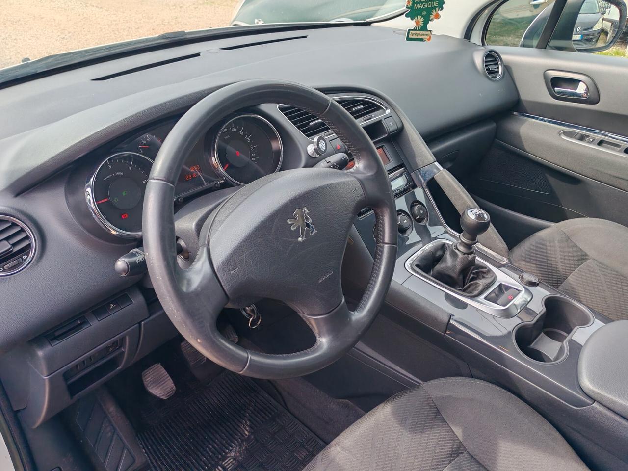 Peugeot 3008 1.6 HDi 112CV Business