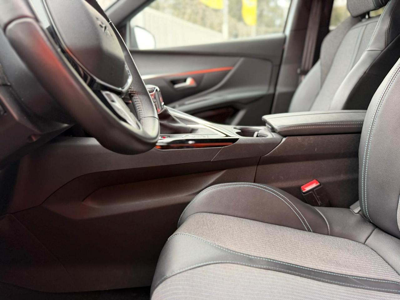 Peugeot 5008 PureTech Turbo 130 S&S Allure Pack
