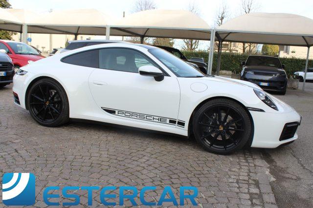 PORSCHE 911 992 Carrera