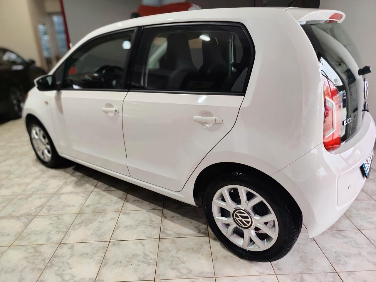 Volkswagen up! 1.0 75 CV 5p. high