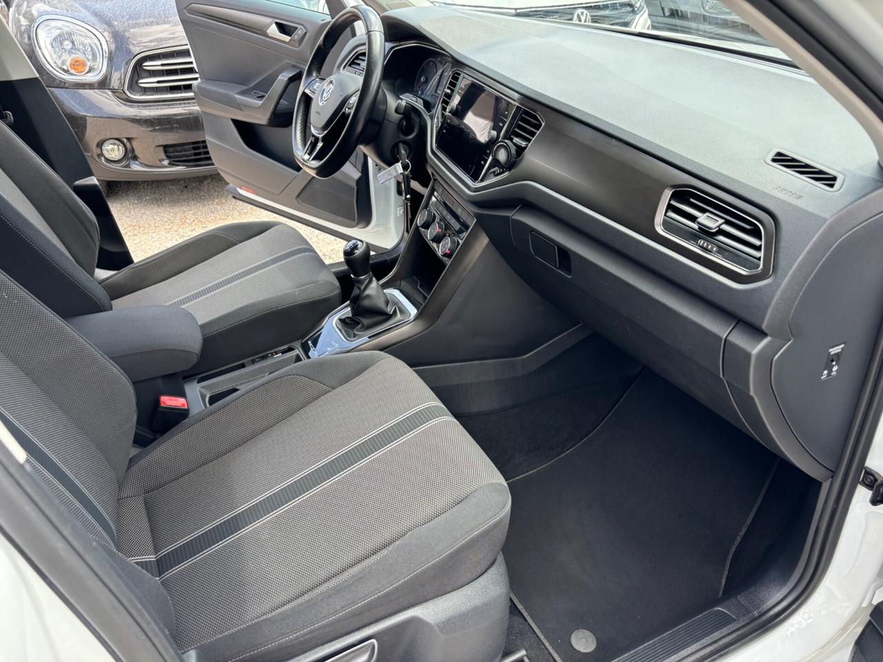 VW T-ROC 1.6 116CV ADVANCED 99.000km