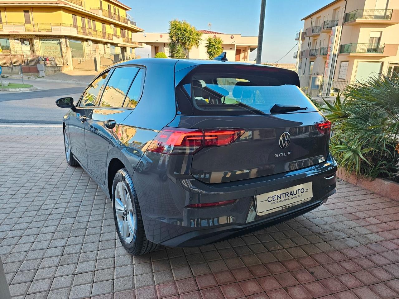 Volkswagen Golf 2.0 TDI 115 CV SCR Life