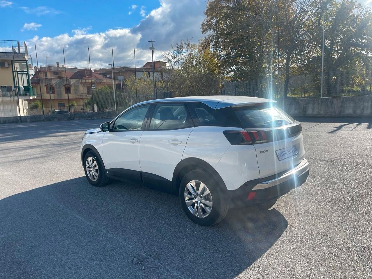 Peugeot 3008 BlueHDi 130 S&S Active