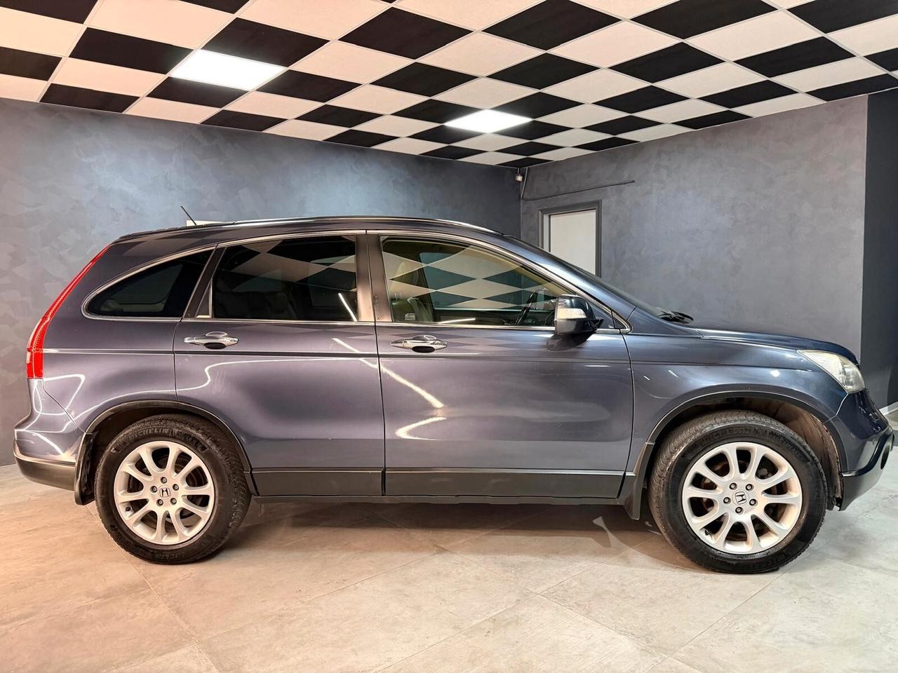 Honda CR-V 2.2 i-CTDi 16V Executive DPF