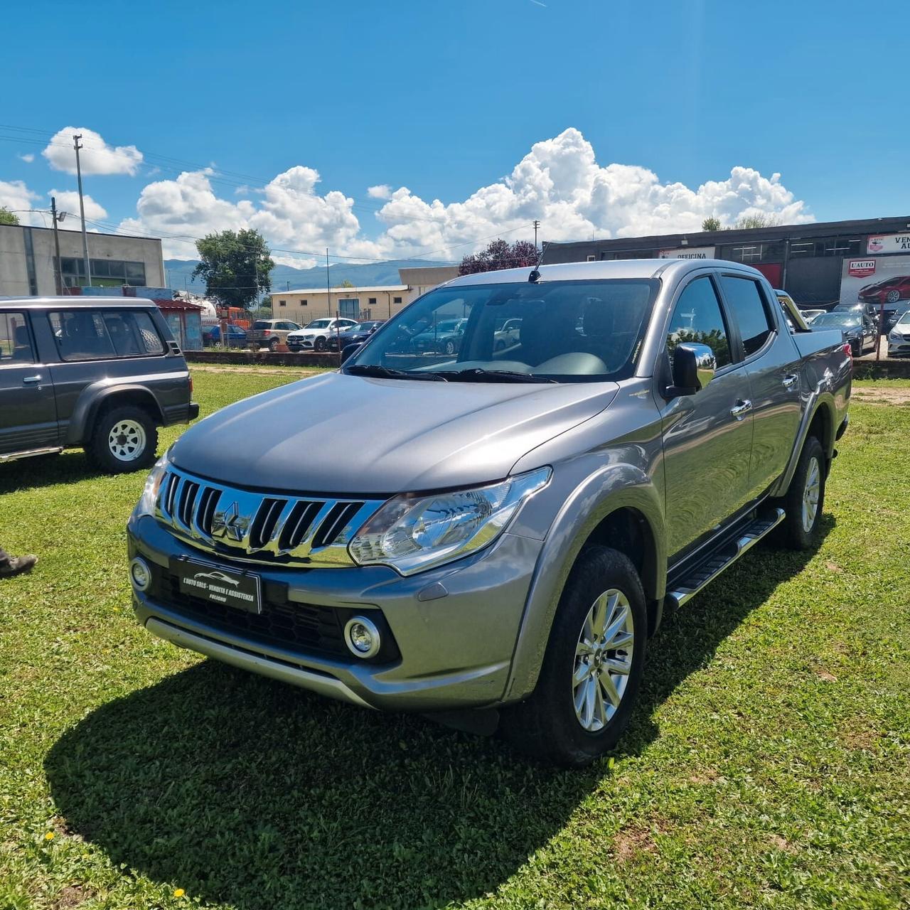 Mitsubishi L200 2.4 DI-D/181CV Double Cab Intense Hp Mivec