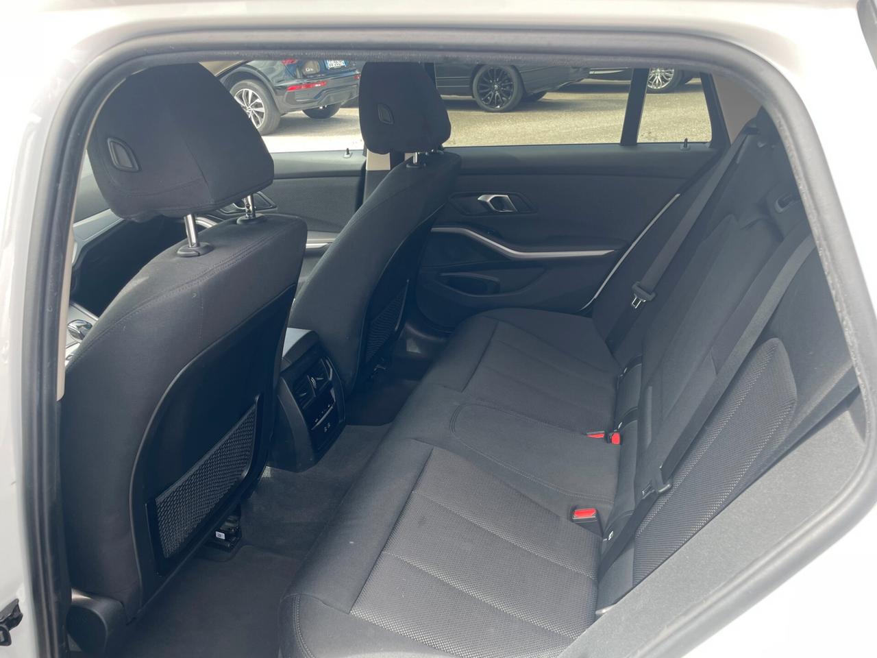 Bmw 318d 48V Touring Sport Cam. Aut.