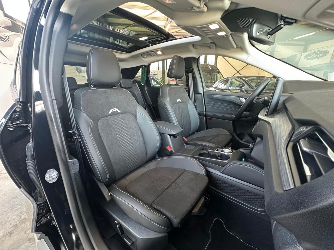 Ford Kuga 2.5 180CV FULL HYBRID 2WD ACTIVE X