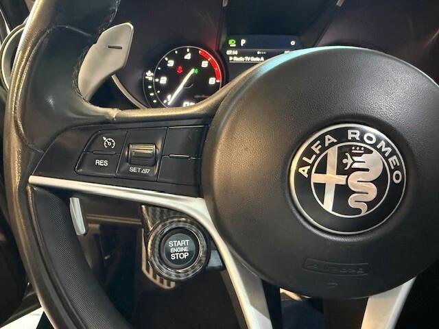 Alfa Romeo Giulia 2.2 Turbodiesel 180 CV AT8 Business Sport Launch Ed.