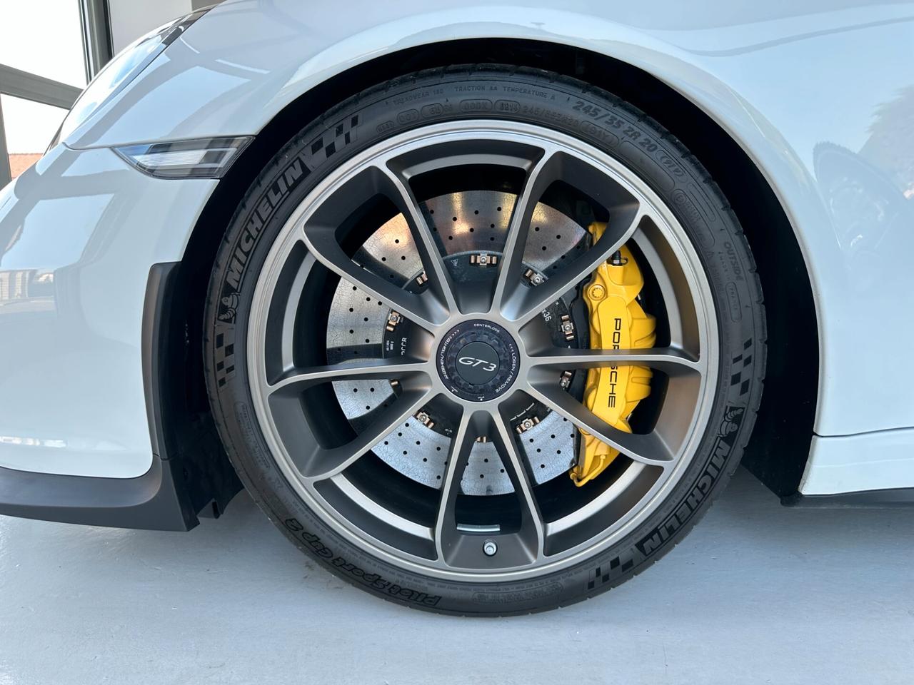 Porsche 911 3.8 GT3 Porsche Ceramic Composite Brake PCCB
