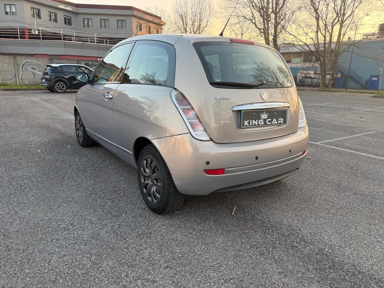 Lancia Ypsilon 1.2 Argento