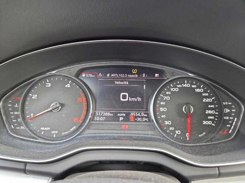 AUDI Q5 40 TDI Business Sport quattro S tronic
