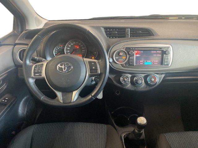 TOYOTA Yaris 1.3 5 porte Active