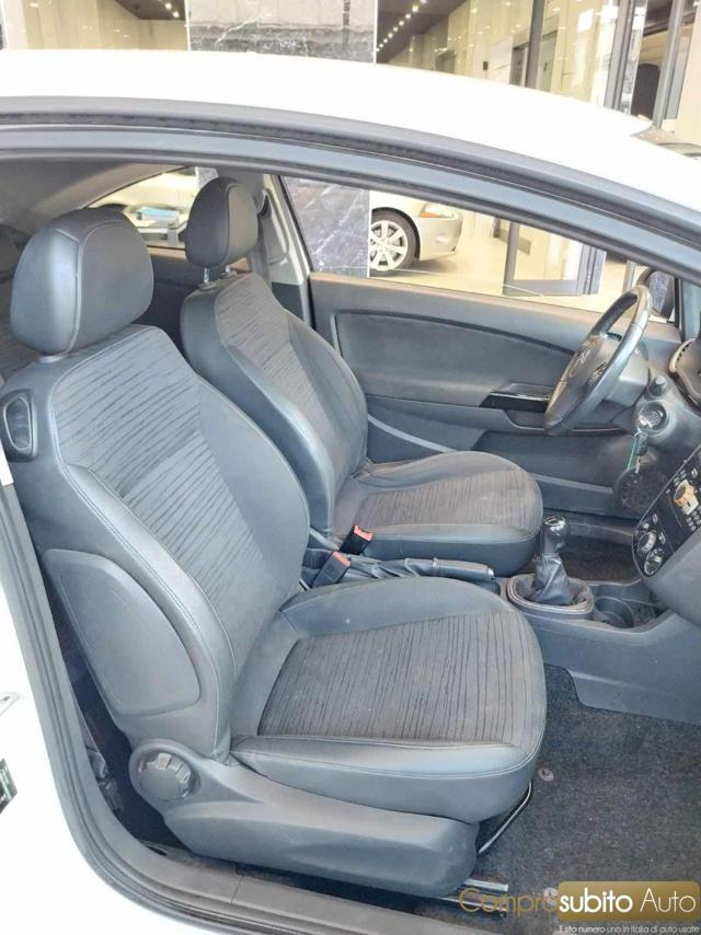 OPEL Corsa 1.2 3 porte GPL