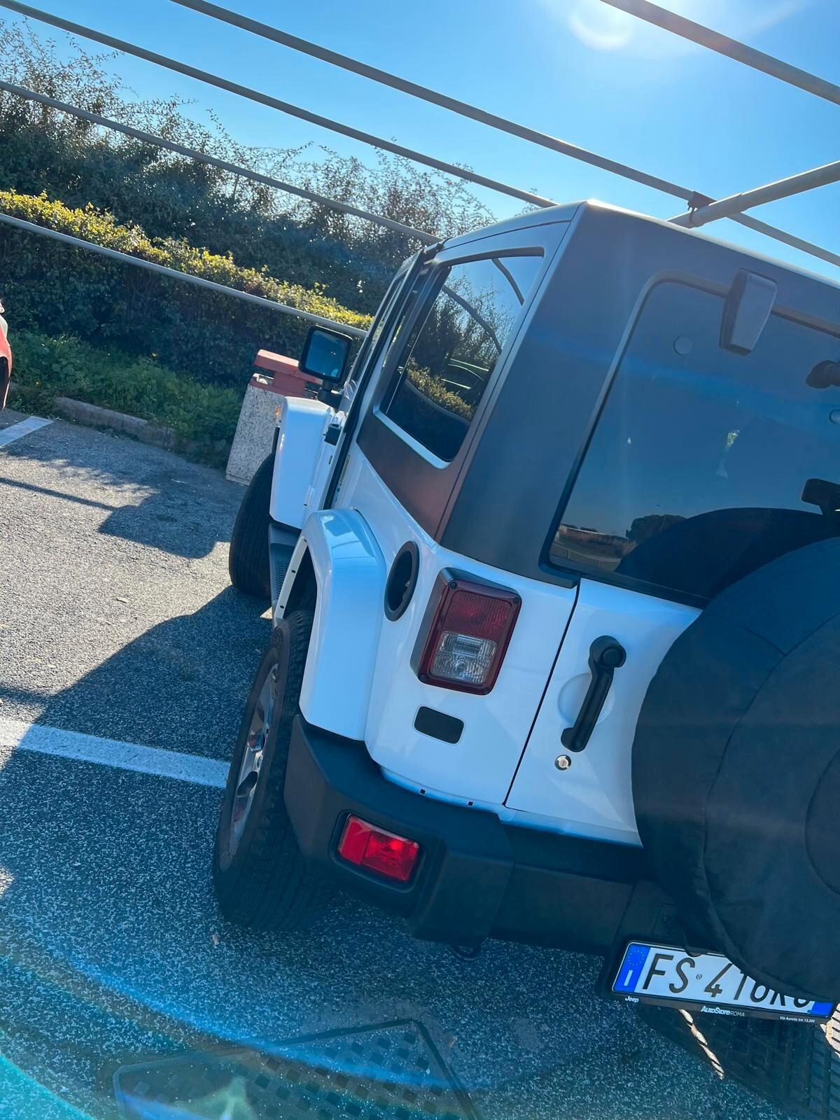 JEEP WRANGLER JK SAHARA