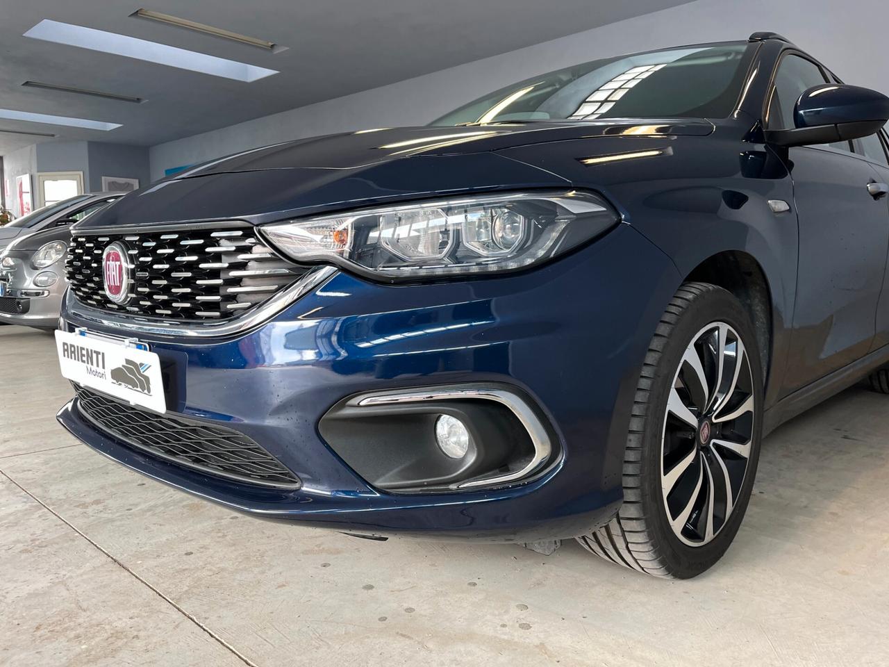Fiat Tipo 1.6cc MJET 120cv LOUNGE - STATIONWAGON