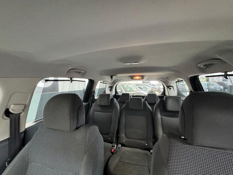 Peugeot 5008 5008 1.6 hdi Business 112cv
