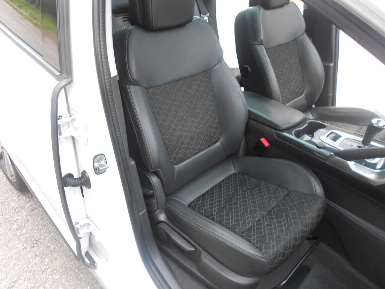 3008(my'16)1.6HDI(STRAFULL-TETTO-NAVI-C.A.-F1)E5B