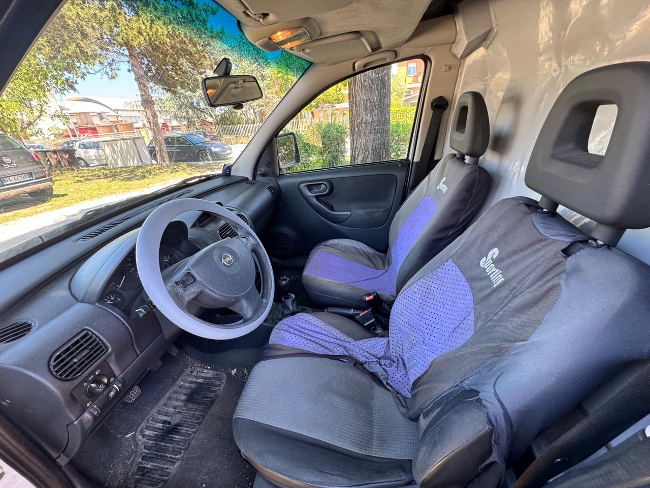 Opel Combo Van Coibentato
