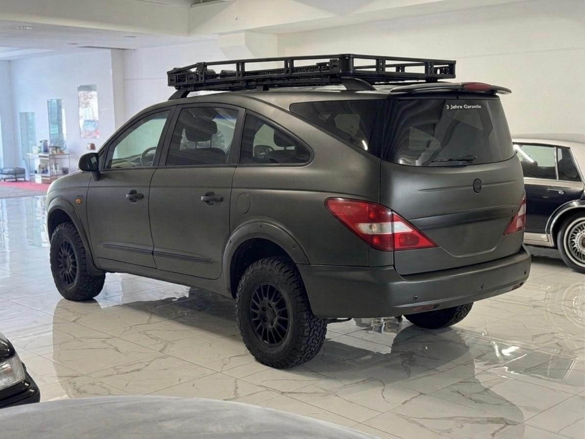 Ssangyong Rodius 2.7 AUT. 4X4 + Ridotte. Camper