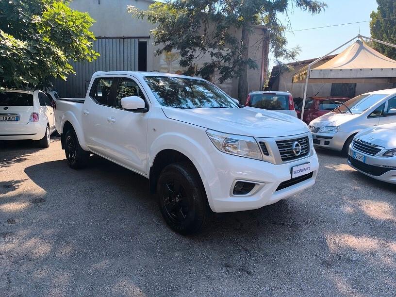 Nissan Navara 2.3 dCi 4WD Double Cab Acenta KM 56.000!!!