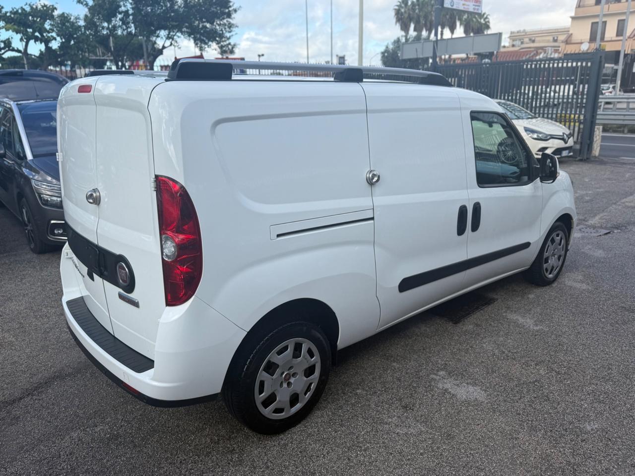 Fiat Doblo Doblò 1.6 MJT 120CV S&S PL-TN Cargo Maxi Lounge
