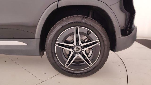 MERCEDES-BENZ EQA 250 Premium