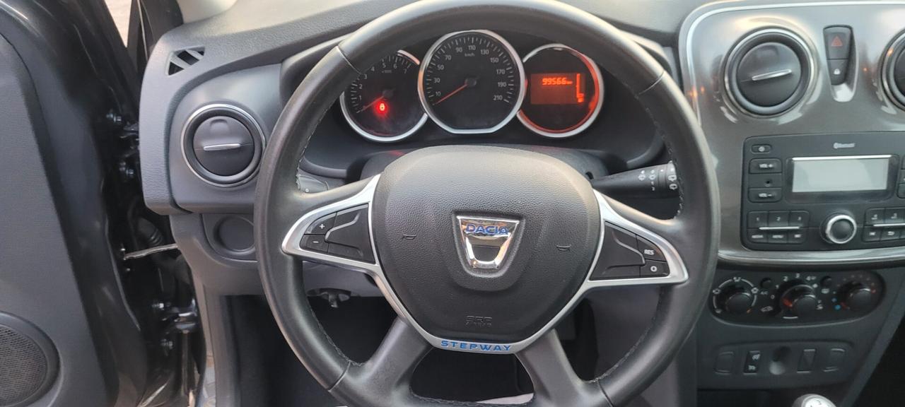 Dacia Sandero 1.0 SCe NEOPATENTATA OK, UNICO PROPRIETARIO.