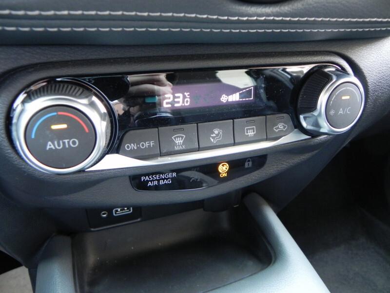 Nissan Juke 1.0 DIG-T 114 CV N-Connecta
