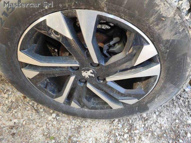 PEUGEOT 2008 BlueHDi 130 EAT8 Allure Pack S/S aut. TG : GK317R