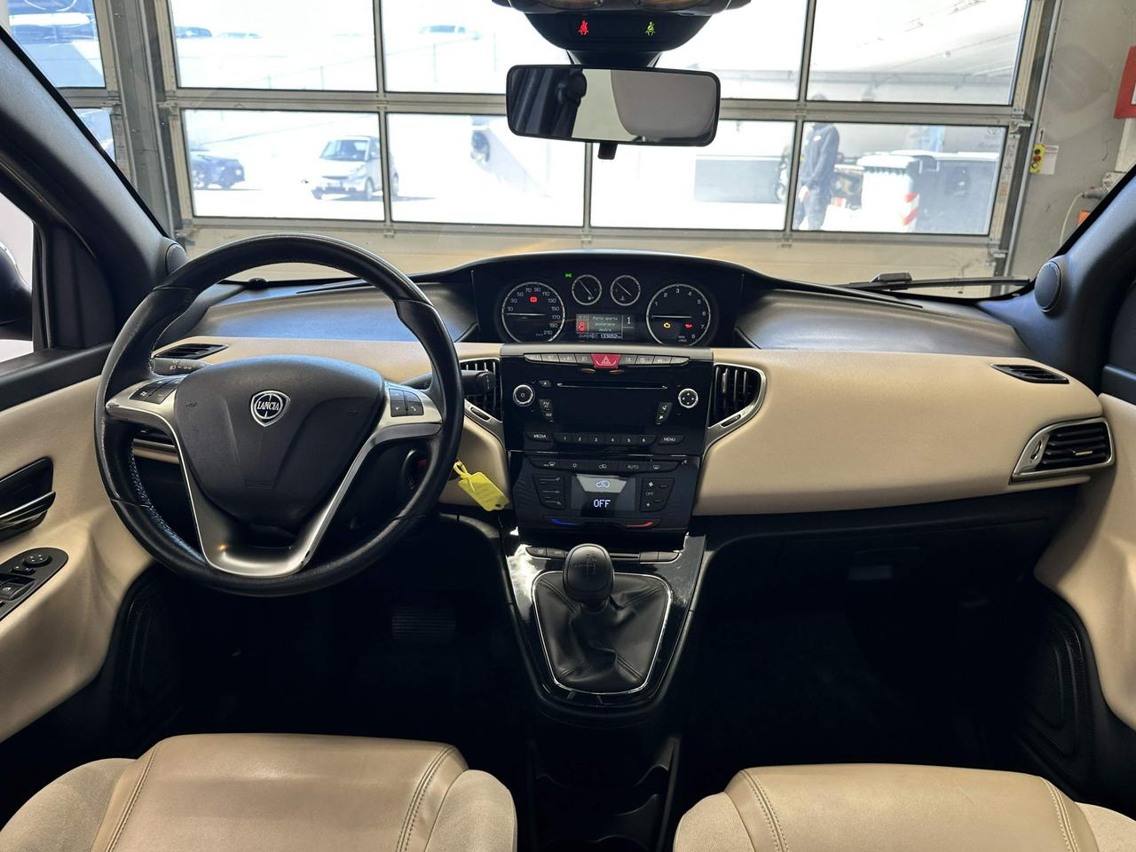 Lancia Ypsilon 0.9 t.air Platinum s&s 85cv dfn