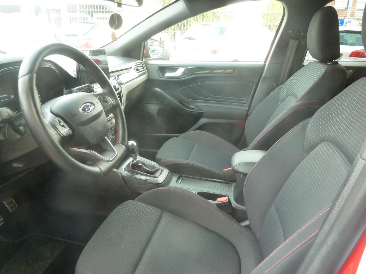 Ford Focus 1.0 125 CV ST Line OK neopatentati