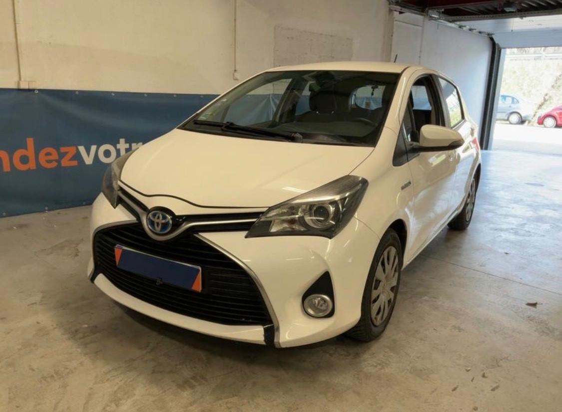 Toyota Yaris 1.5 Hybrid 5 porte Lounge
