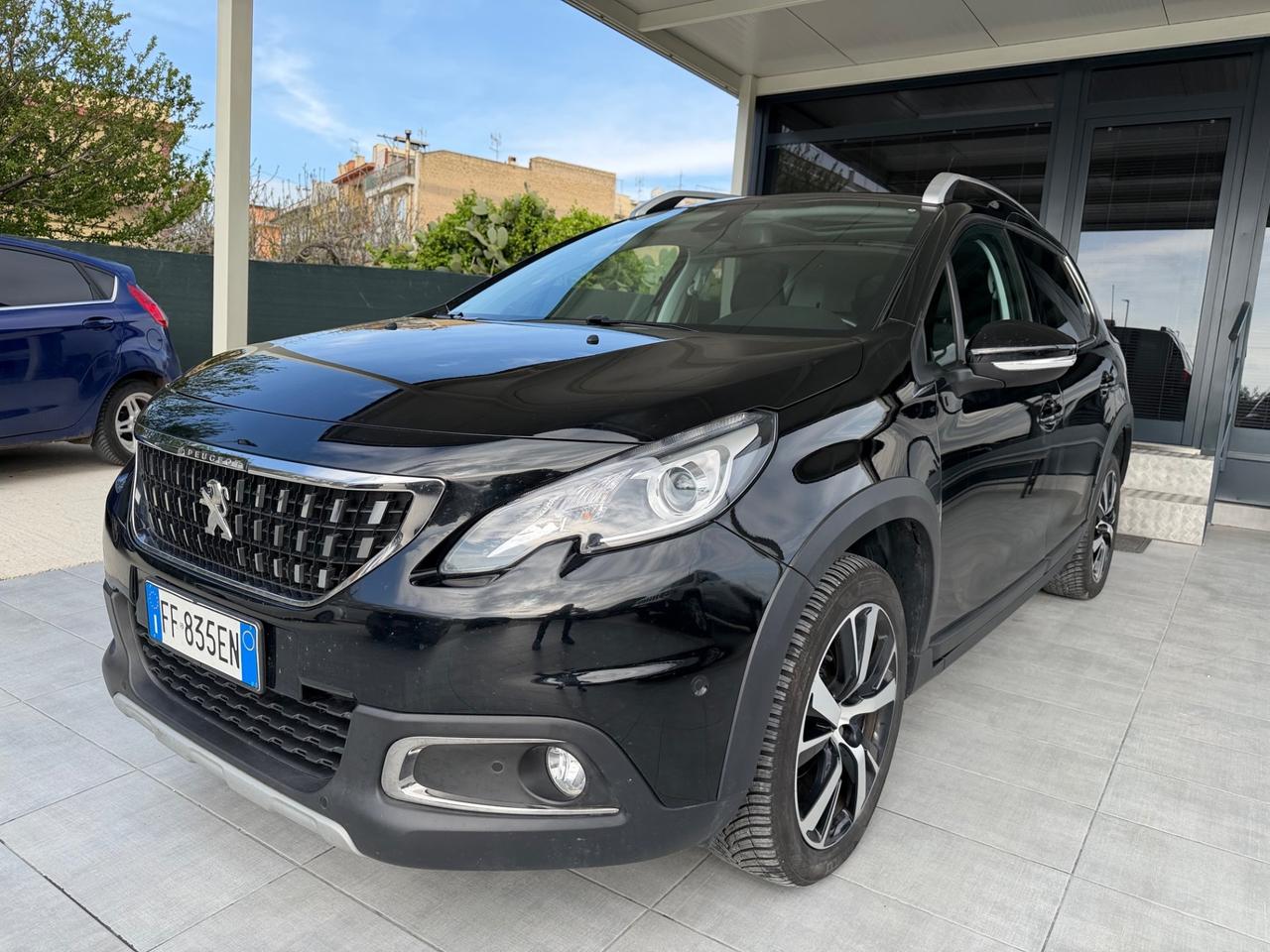 Peugeot 2008 BlueHDi 100 Allure